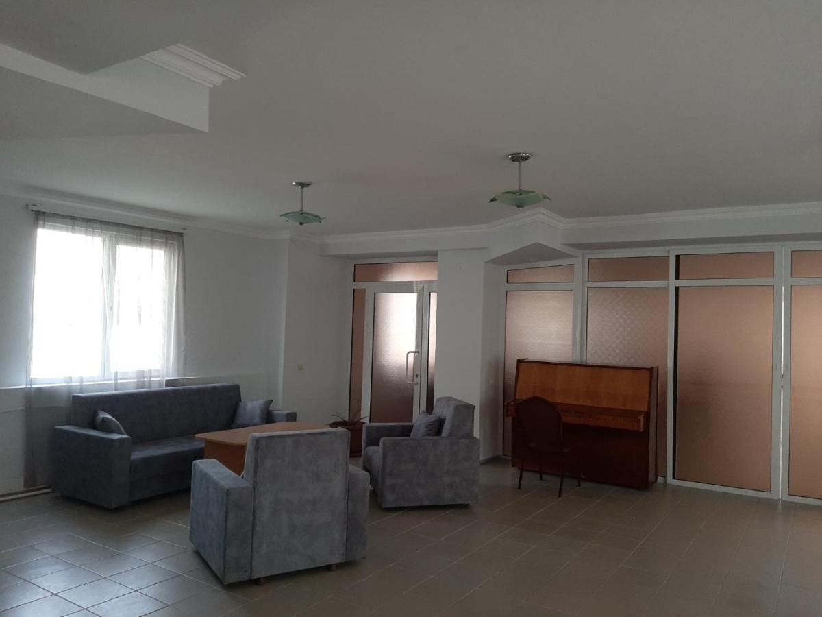 N&R Rest House Tsaghkadzor Exterior photo
